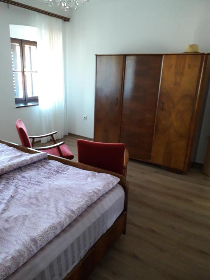 Appartement Vidin Raj à Vremski Britof Extérieur photo